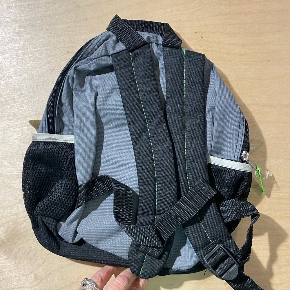 Star Wars Mandalorian Backpack with Grogu Design (LD)